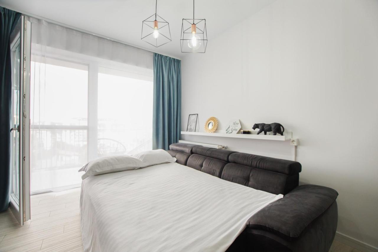 Pinkwood Harmony Apartment Oradea Ngoại thất bức ảnh